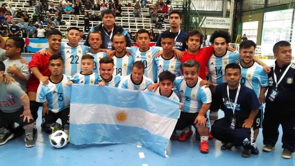 Fútbol de talla baja: Argentina se presenta en Bolivia