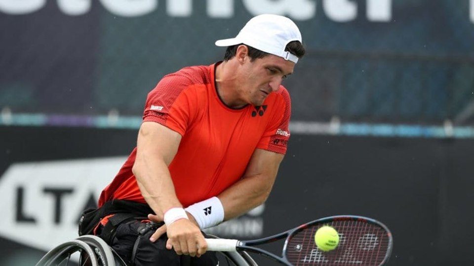 Tenis adaptado: Gustavo Fernández y un sólido debut en Saint Louis